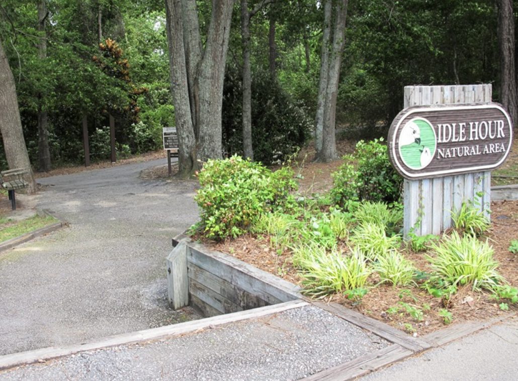 Idle Hour Park is one of Phenix City's multi use parks, with playgrounds, tennish courts and walking trails